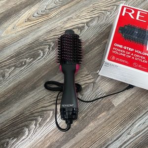 Revlon One-Step Volumizer
